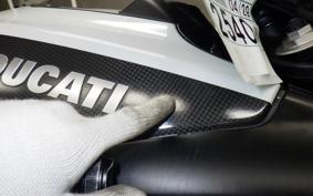 DUCATI DIAVEL Carbon 2014
