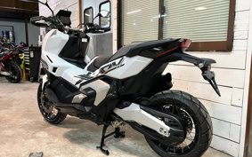 HONDA X-ADV 750 2025 RH21