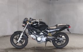 HONDA VTR 250 MC33