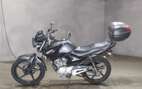 YAMAHA YBR125 RE05