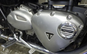 TRIUMPH BONNEVILLE T120 2017
