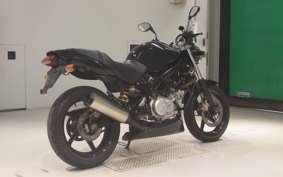HONDA VTR 250 2017 MC33