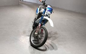 HONDA CRM250R MD24
