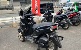 YAMAHA TRICITY 125 SE82J