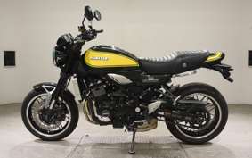 KAWASAKI Z900RS 2025 ZR900K