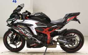 KAWASAKI ZX-25R 2022 ZX250E
