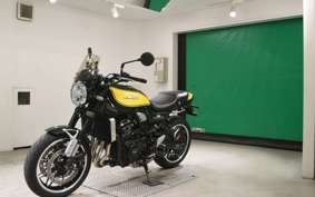 KAWASAKI Z900RS 2023 ZR900K