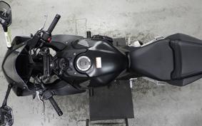 HONDA CB650R E-Clutch 2025 RH17