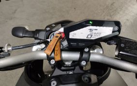 YAMAHA MT-09 2016 RN34J