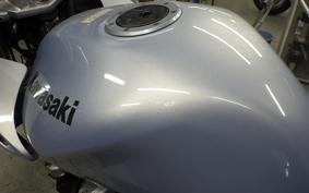 KAWASAKI ZR 700 S 2005 ZR750F