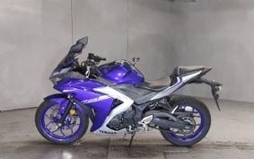 YAMAHA YZF-R25 RG10J