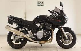 SUZUKI BANDIT 1200 S 2004 GV77A