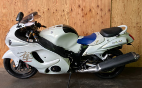 SUZUKI GSX-1300R HAYABUSA 2010 CK111