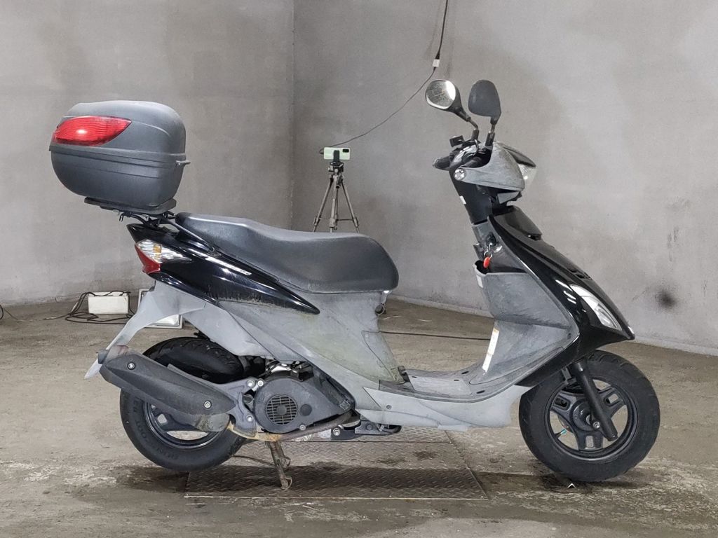 Фото Suzuki ADDRESS V125 с японского аукциона