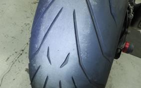 SUZUKI GSX-S1000F 2015