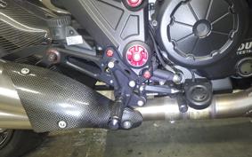 DUCATI DIAVEL Carbon 2012