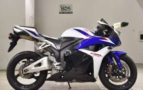 HONDA CBR600RR GEN 3 2011 PC40