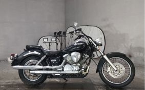 YAMAHA DRAGSTAR 250 VG02J