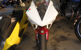 YAMAHA YZF-R1