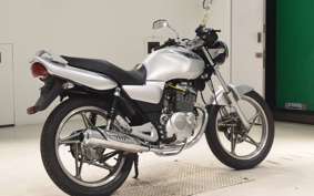 SUZUKI EN125 2000