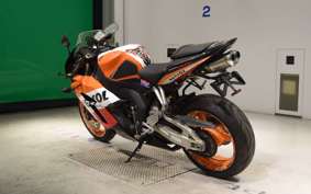 HONDA CBR1000RR 2005 SC57