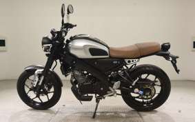 YAMAHA XSR155
