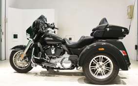 HARLEY FLHTCUTG 1870 2019