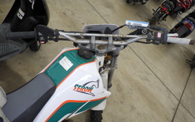 YAMAHA SEROW 225 Gen.2 1KH