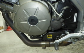 APRILIA DORSODURO 750 2010