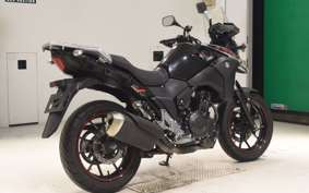 SUZUKI Vｽﾄﾛｰﾑ250A