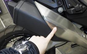 HONDA X-ADV 750 2025 RH21