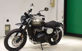 TRIUMPH STREET SCRAMBLER 2021