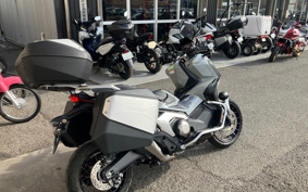 HONDA X-ADV 750 2021 RH10