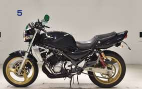 KAWASAKI BALIUS 250 Gen.2 2001 ZR250B