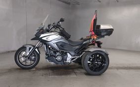 HONDA NC750X DCT TRIKE  RC72