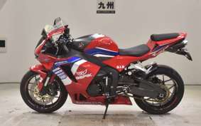 HONDA CBR600RR 2020 PC40