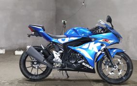 SUZUKI GSX-R125 DL33B