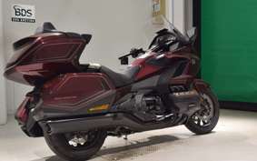 HONDA GL 1800 GOLD WING TOUR DCT 2025