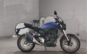 HONDA CB250R MC52