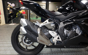 HONDA CBR250RR ABS MC51