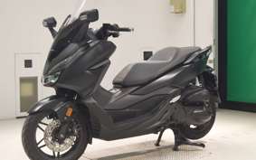 HONDA FORZA 250 MF13