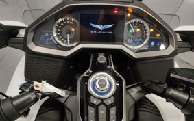 HONDA GL1800 TOUR DCT SC79