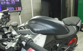 DUCATI MONSTER 937 + 2021