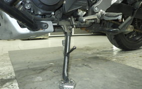 SUZUKI Vｽﾄﾛｰﾑ250 2020