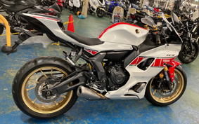 YAMAHA YZF-R7 2022 RM39J