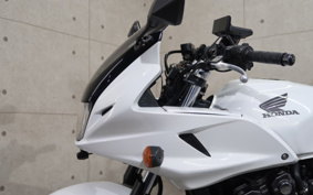 HONDA CB400SFV-3 BOLDOR 2012 NC42