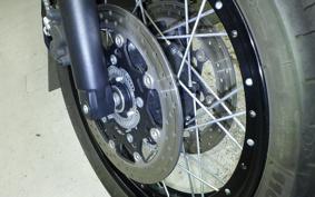 SUZUKI Vｽﾄﾛｰﾑ650XTA 2016 VP56A