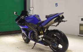 YAMAHA YZF-R1 2005