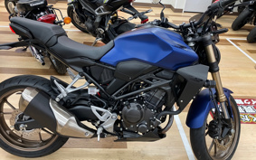 HONDA CB250R MC52