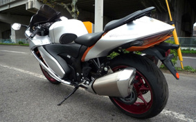 SUZUKI Hayabusa 2021 EJ11A